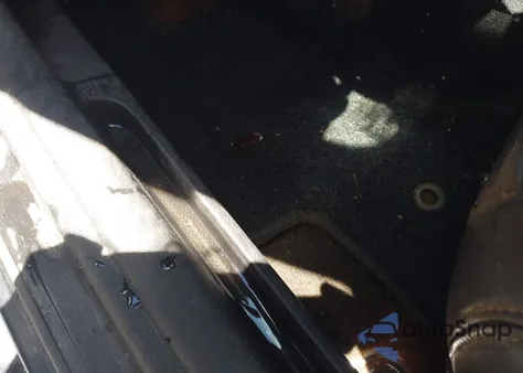 2007 Saturn Sky z USA, uszkodzony, nr VIN 1G8MB35B07Y102492